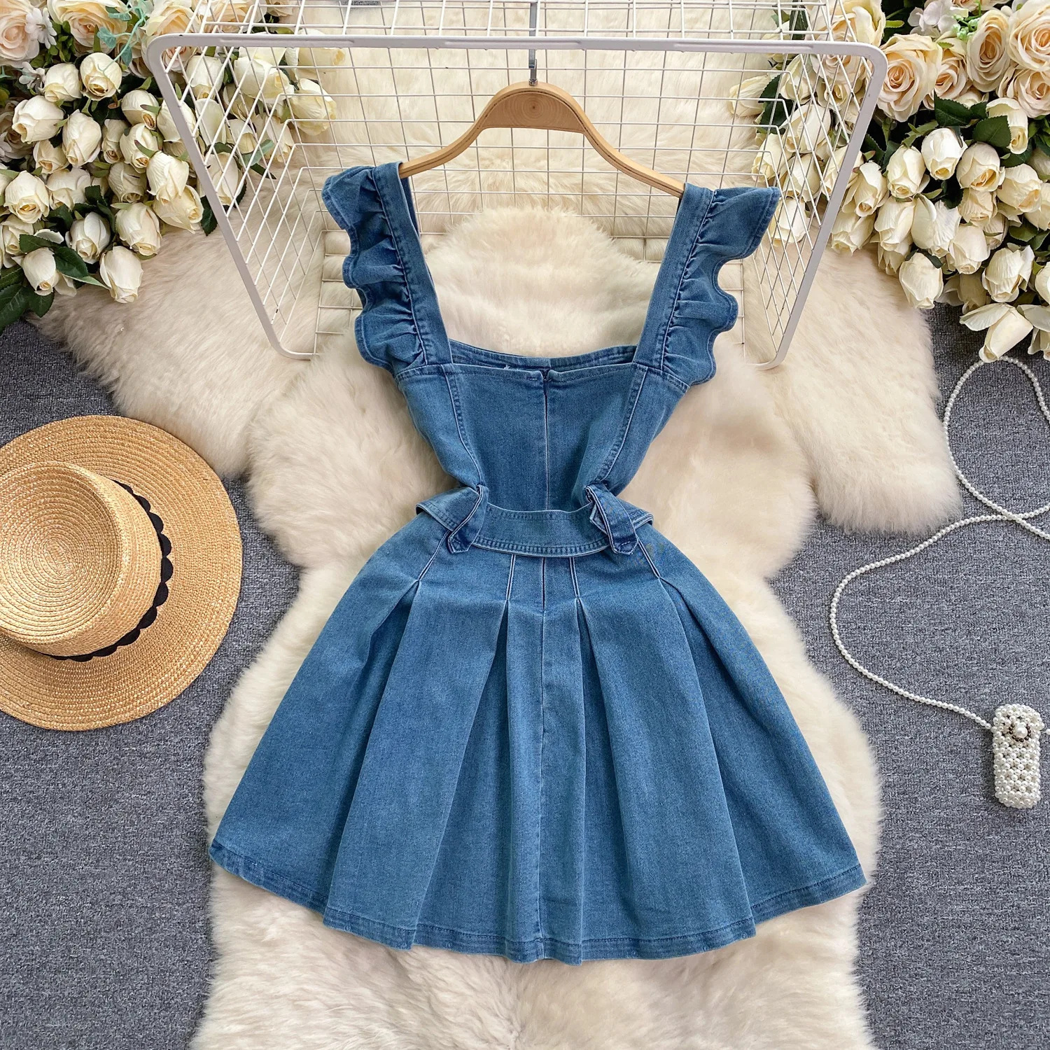 Korean Version of The College  – обзор и цена Maxi Dress Halter